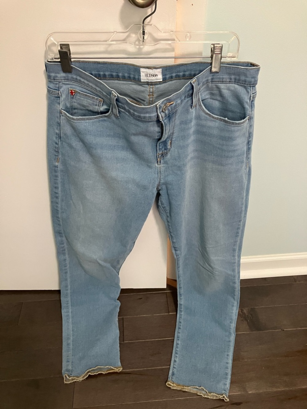 Hudson jeans size 29  Natalie light wash